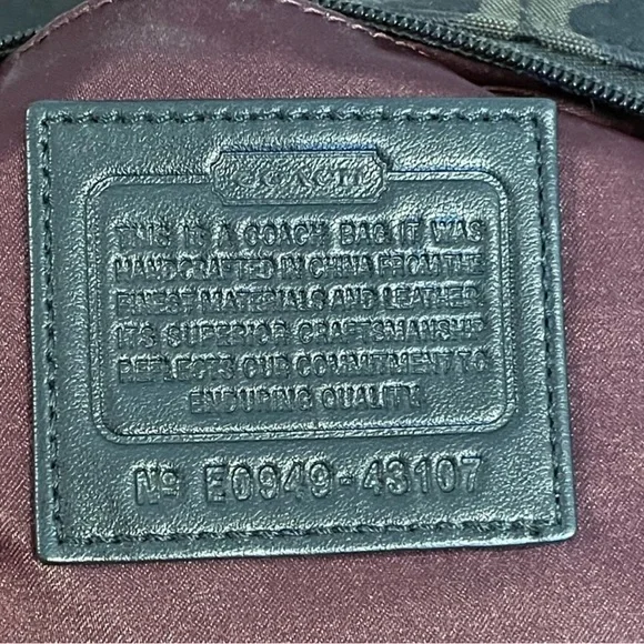 Black Coach Signature Canvas Crossbody - Picture 4 of 5